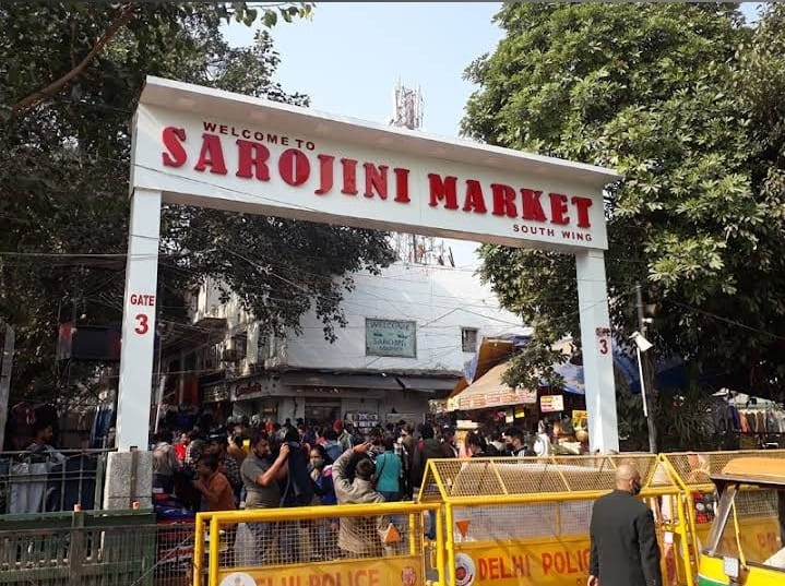 Sarojini Nagar Market