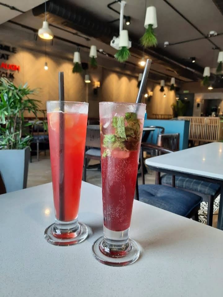 strawberry mojito at QD"s